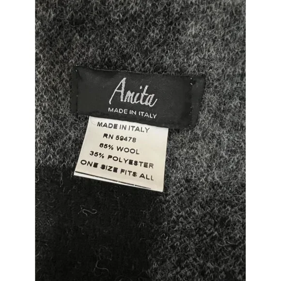 Amita Open Cardigan Wool Blend gray black buffalo check Shawl Sleeveless One Siz - Picture 5 of 5